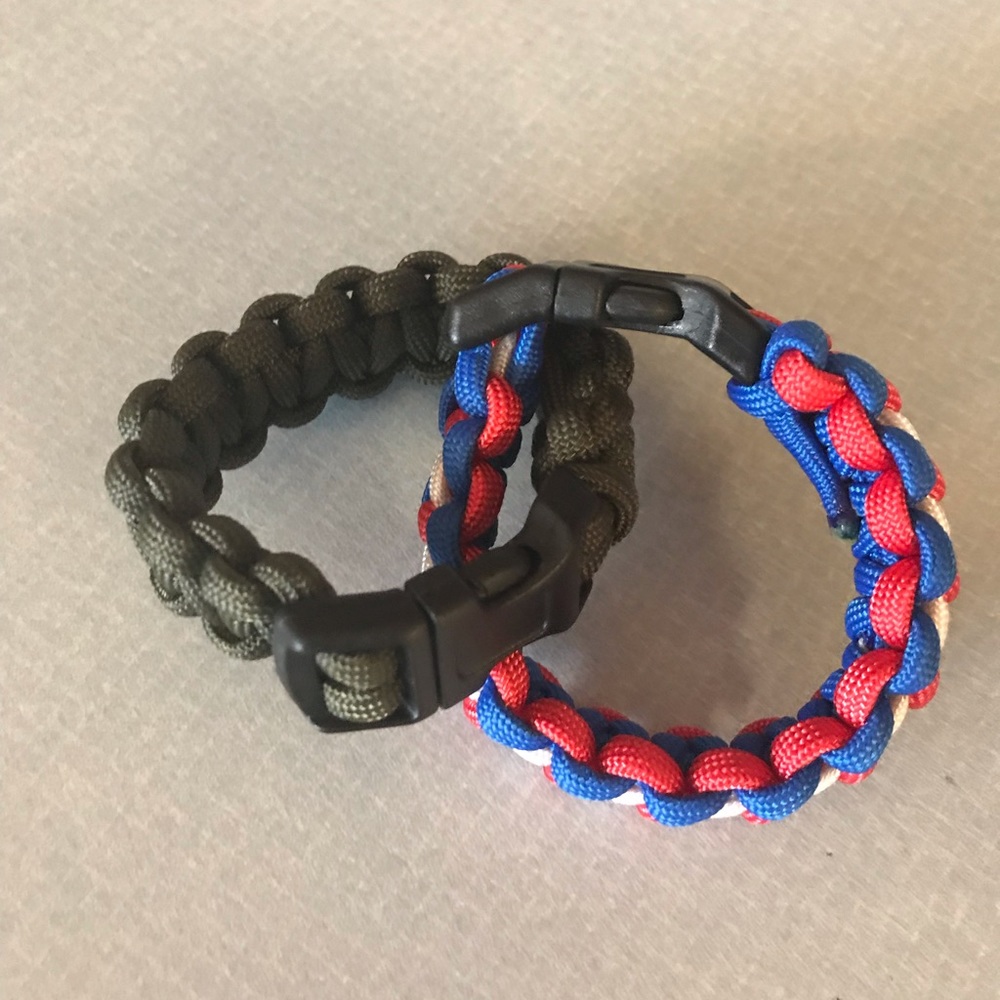 A pair of Paracord bracelets for kids(7”)
